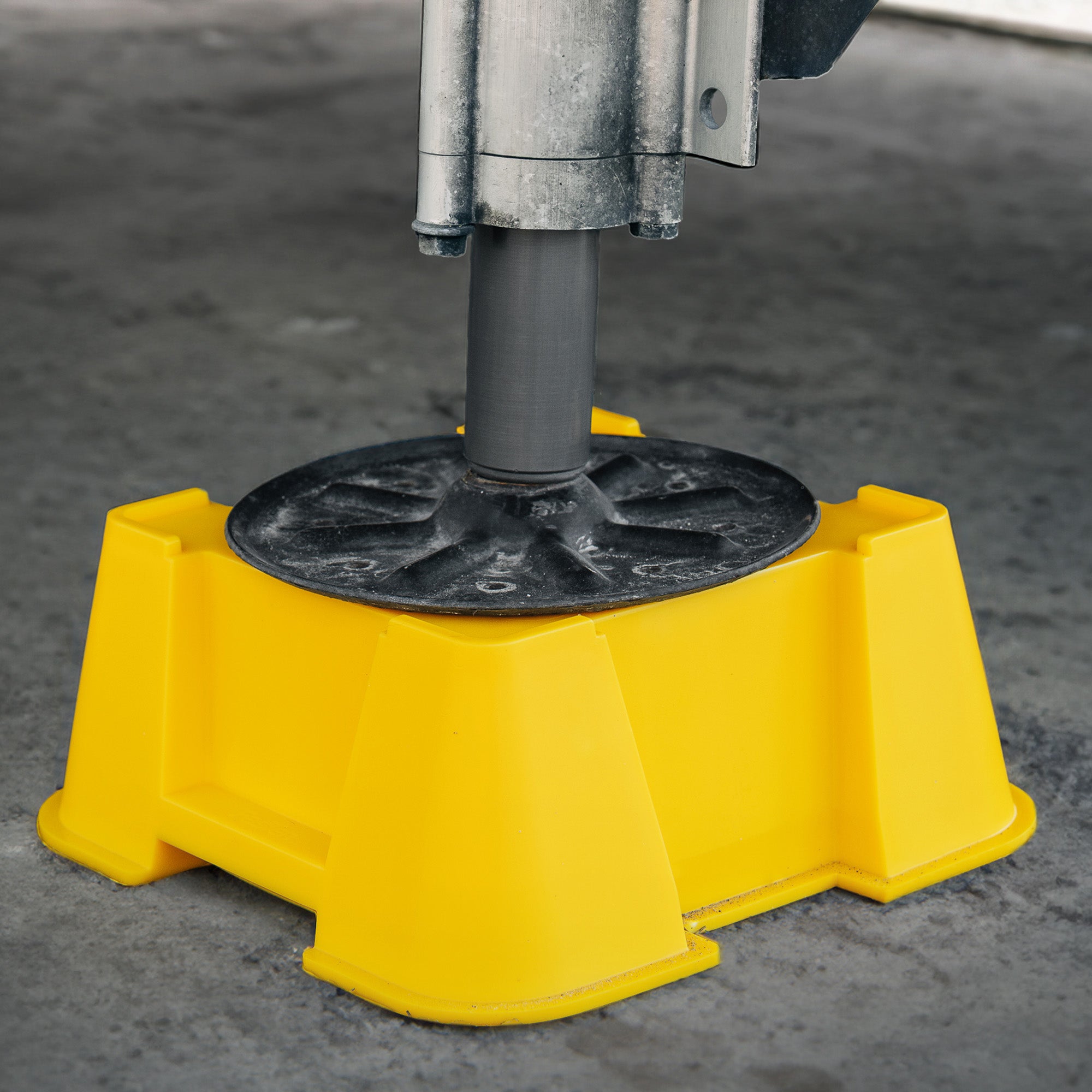 Camco FasTen Big Blocks RV Stabilizing Jack Supports with T-Handle, 2-Pack - VMInnovations