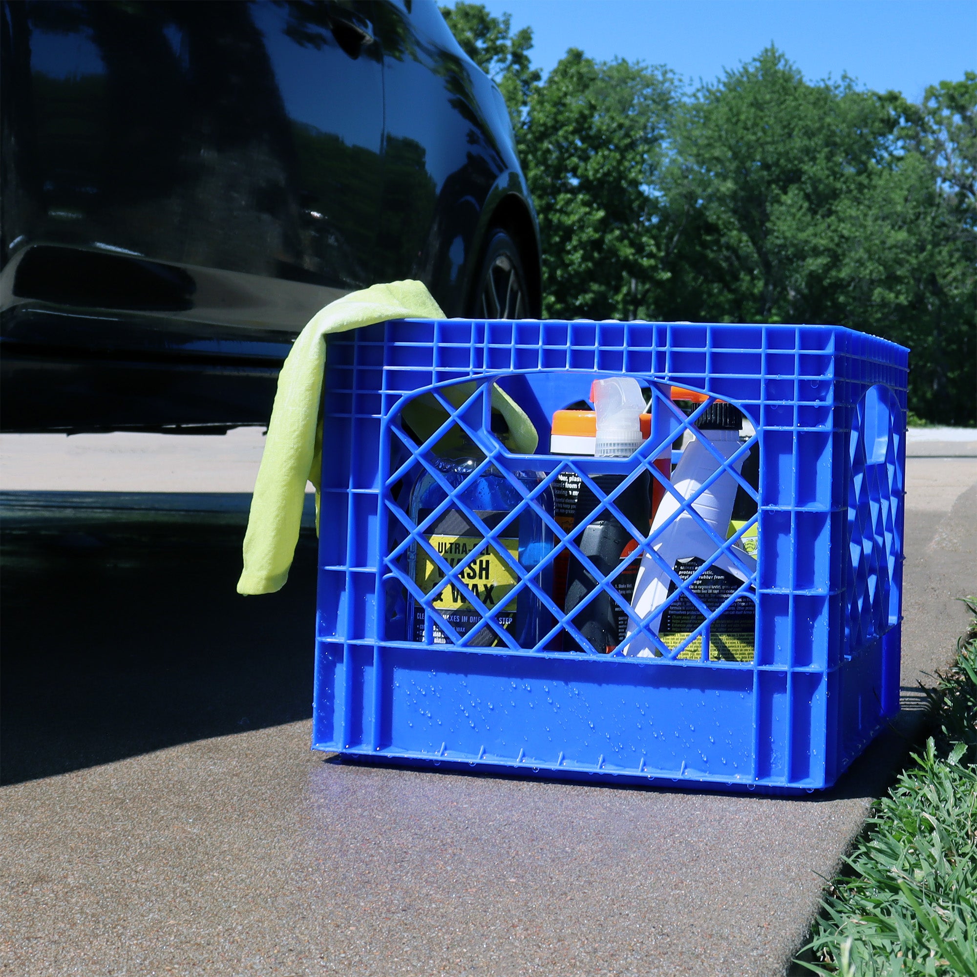 Mirapet Milk Crate, Stackable Plastic Storage with Handles, 16 Qt, Blue, 2 Pack (Open Box)