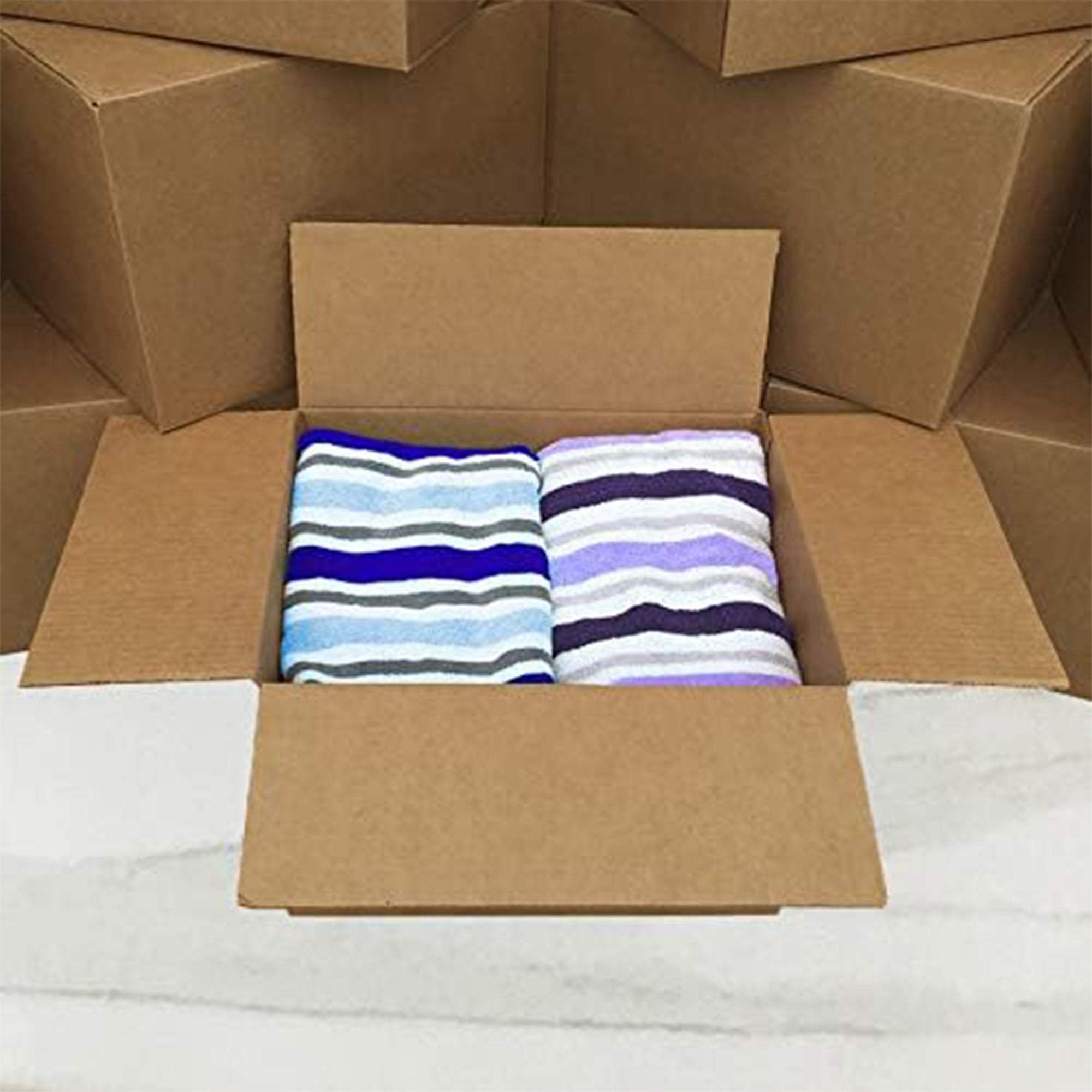 UBMOVE Medium Corrugated Cardboard Moving Boxes, 18" x 14" x 12", (Open Box)