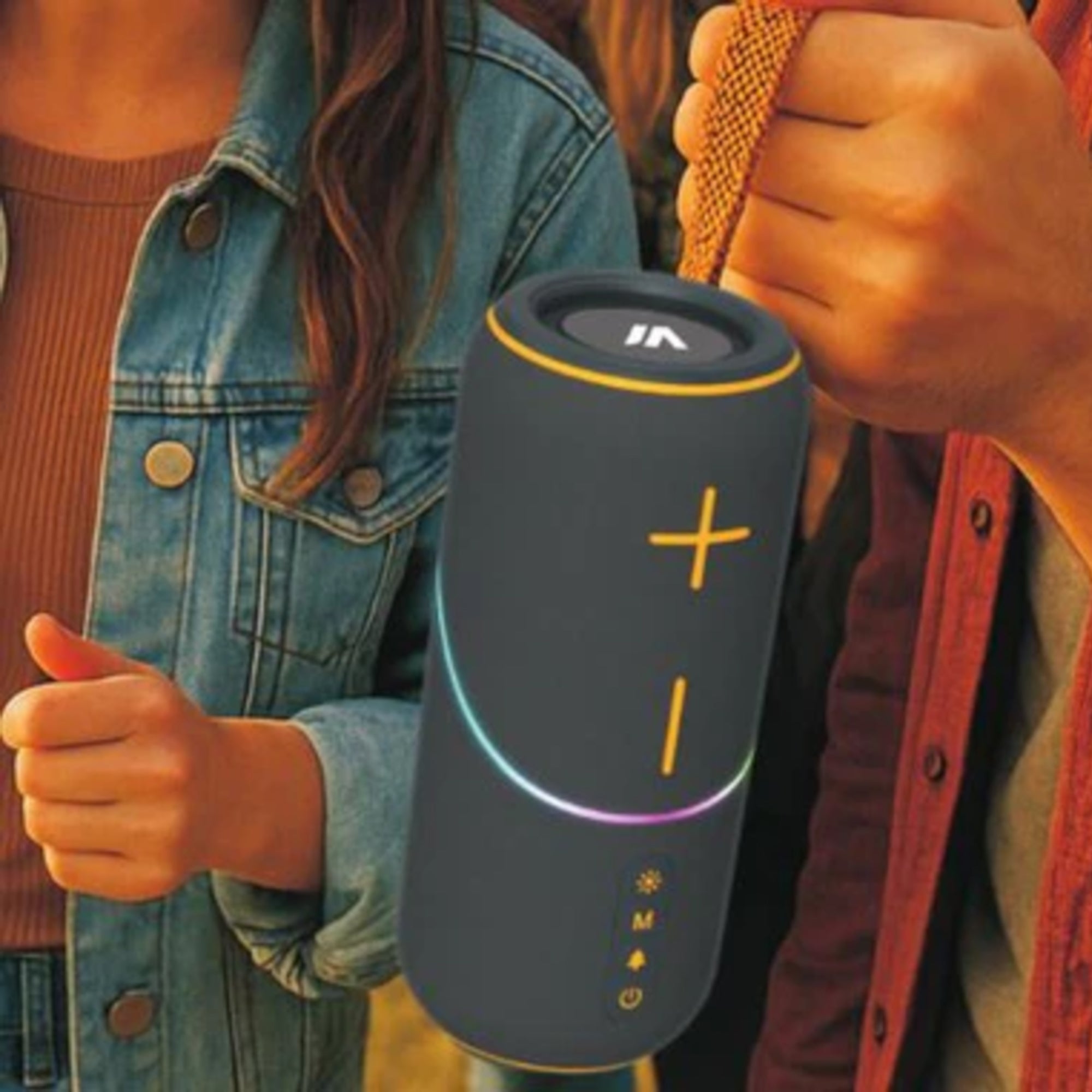 Max Power MPD672 Pulse Xtreme Portable Bluetooth Speaker with Heavy Bass, Purple