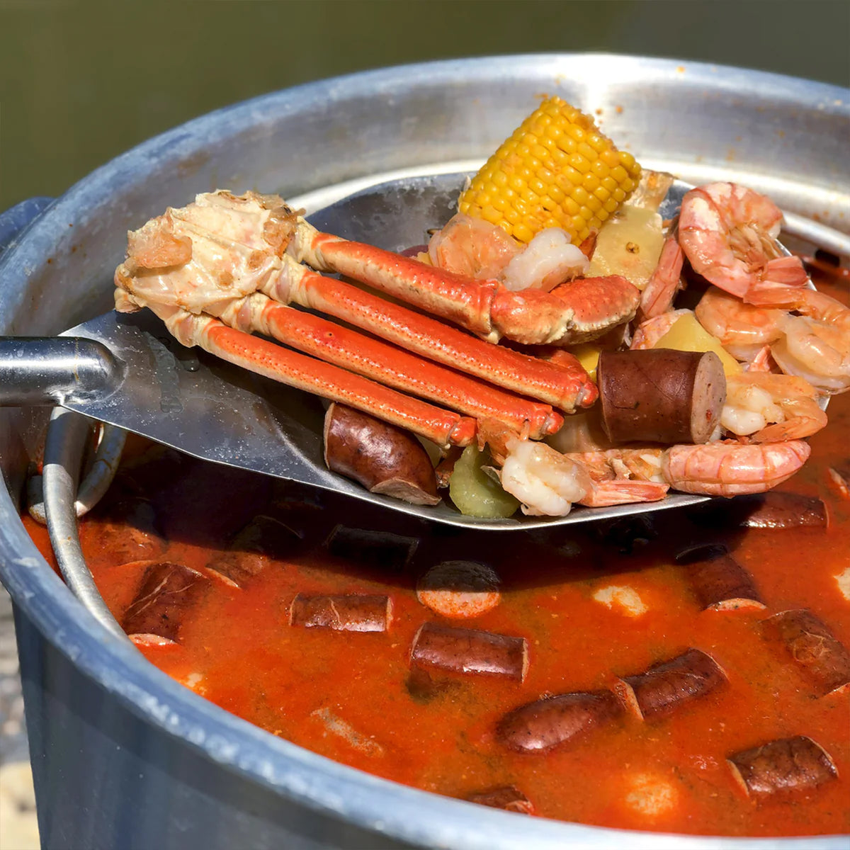 Bayou Classic Dual Jet Cooker, Propane Burner for Large Stockpots,(Open Box)