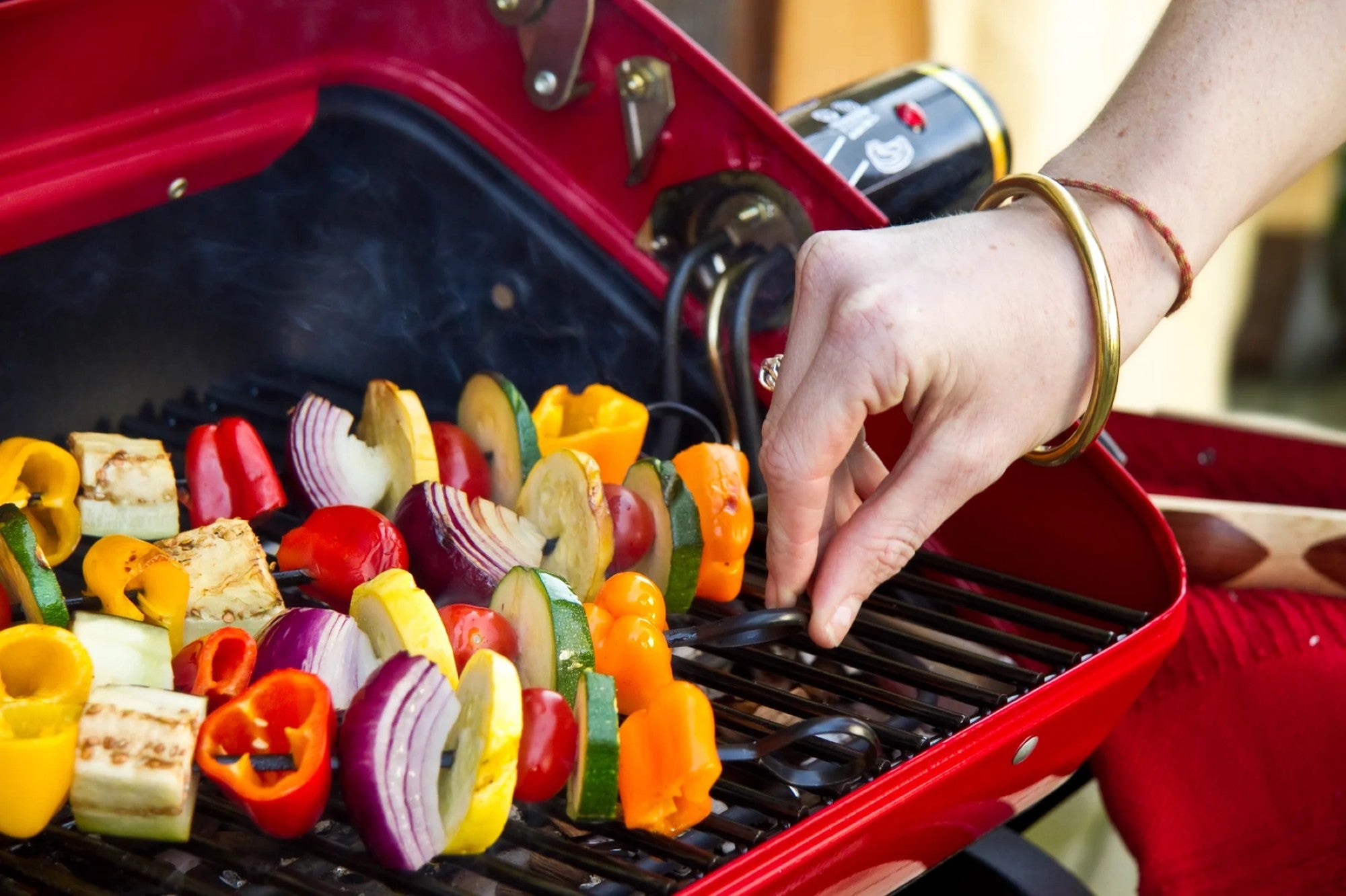 Americana Grills 3-Zone Electric Tabletop Grill, 1500W Outdoor Portable Cooker