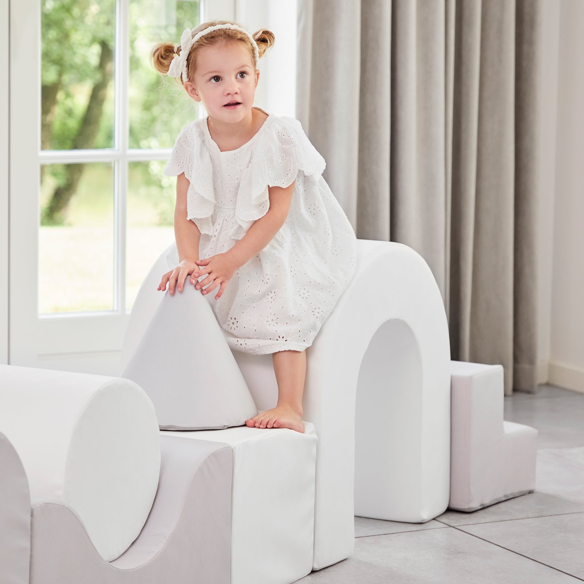 KIDKII Lux Play Set 9-Piece Foam Climbing & Motor Skill Play Kit, Grey/White - VMInnovations