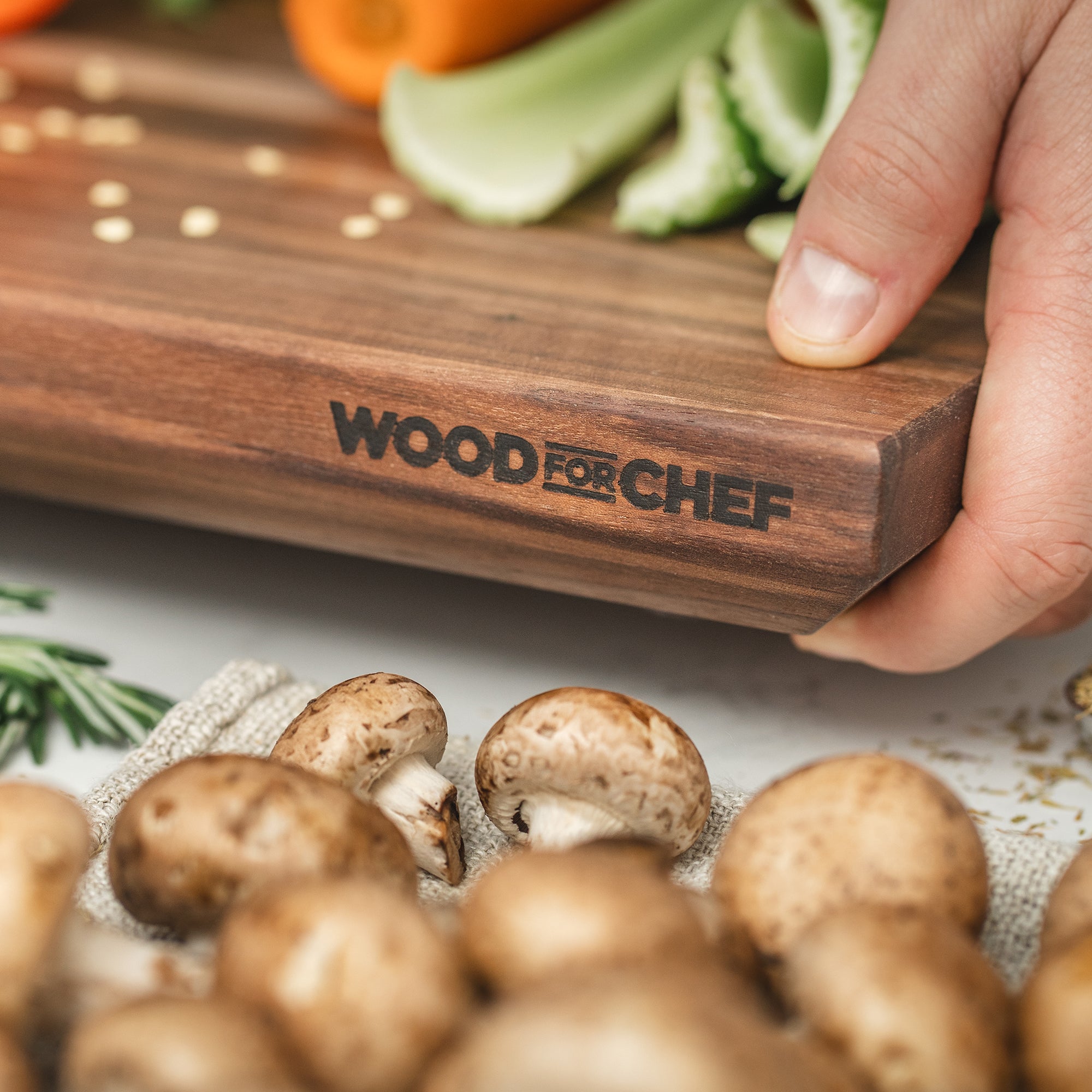 WoodForChef Alto Walnut Wood Cutting Board with Non-Slip Feet, 12" x 12" x 1.5"