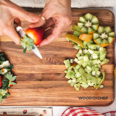 WoodForChef Mizu Walnut Edge Grain Cutting Board for Kitchen, 20" x 10" x 1.10"