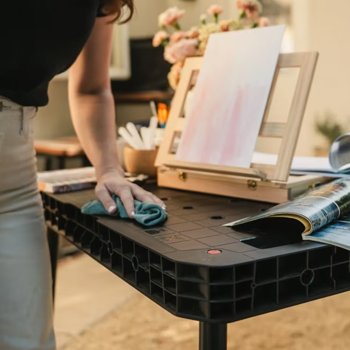 Keter Ultimate Workbench Table Portable Workspace with 1000 LB Capacity, Black - VMInnovations