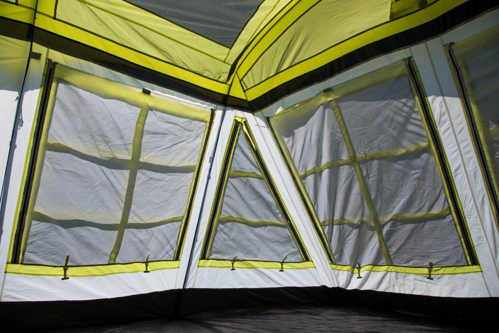 Tahoe Gear Glacier 14 Person 3-Season Family Cabin Camping Tent (Open Box)