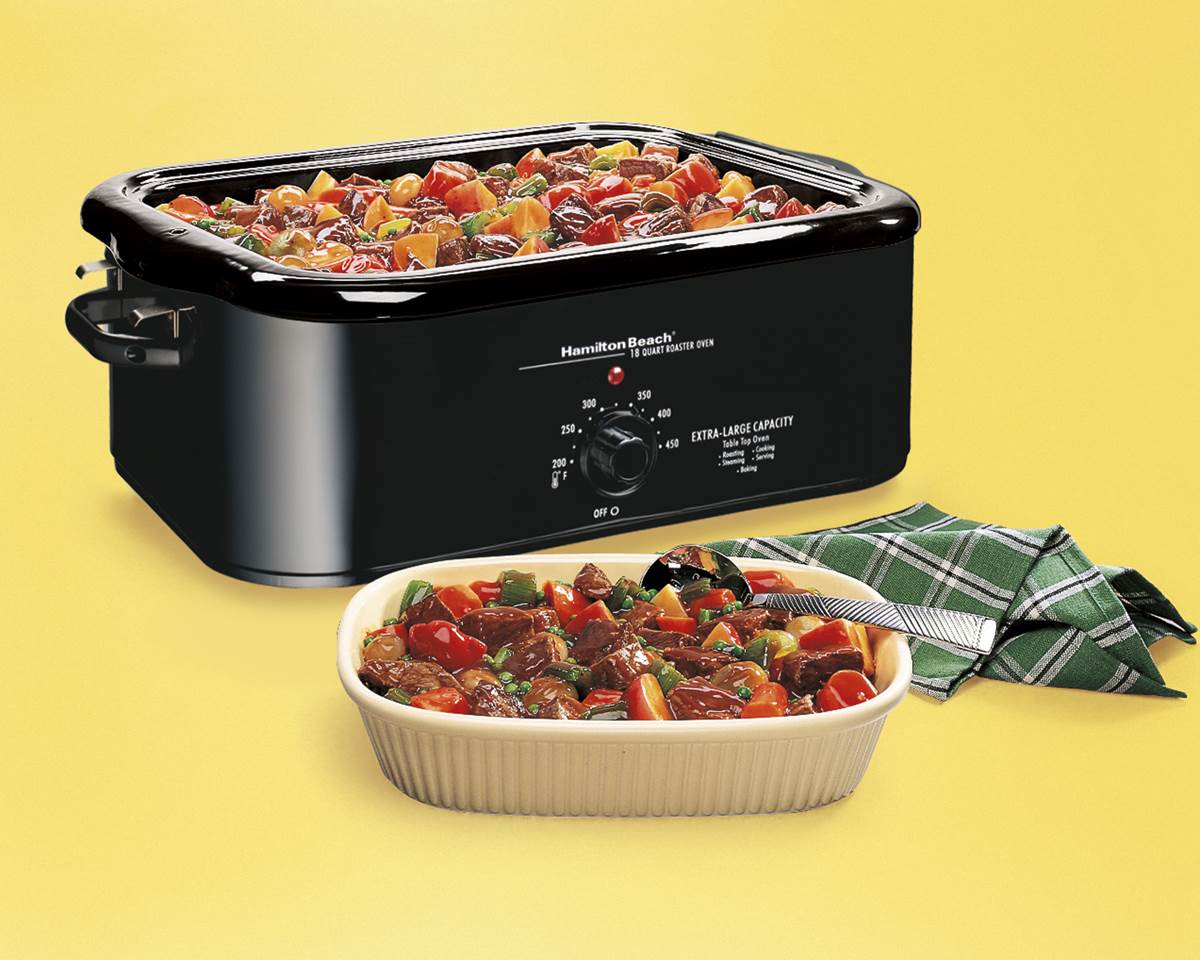 Hamilton Beach 18 Quart Roaster Oven W/Stainless Steel Lid & Pans - Open Box