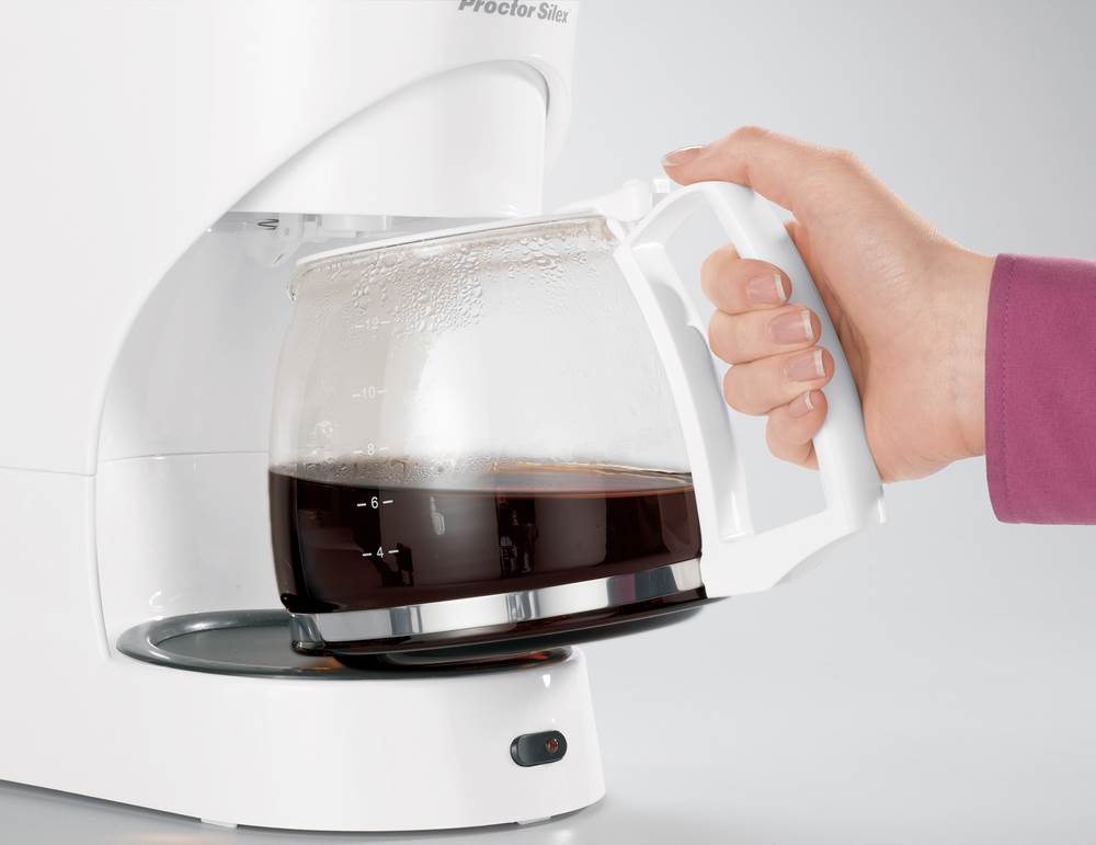 Proctor Silex 43501Y 12-Cup Coffee Coffeemaker Brewer  CounterTop -White (Used) - VMInnovations