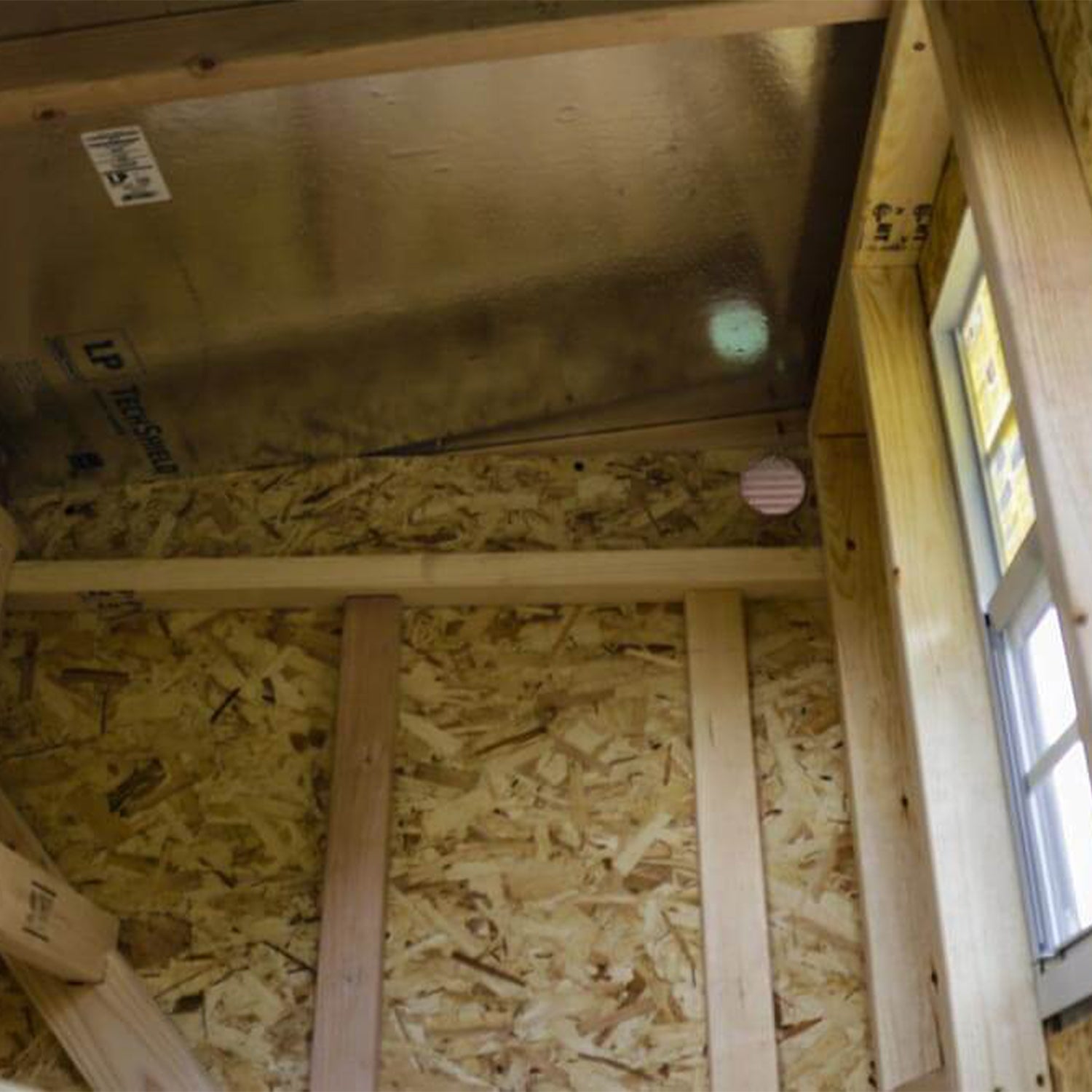 OverEZ Large Wooden Poultry Hen Chicken Coop with Nesting Boxes for 15 Chickens