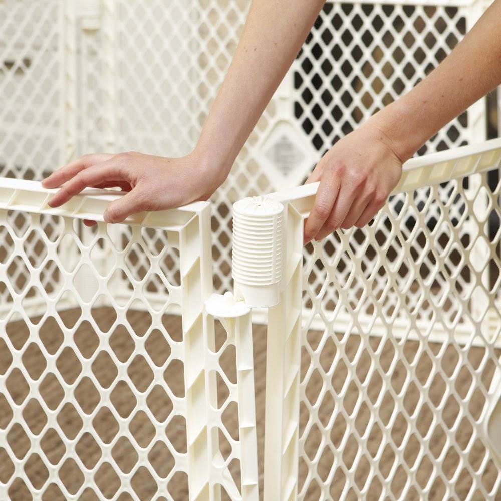 North States Superyard Ultimate Baby/Pet Gate & Play Yard - Ivory | Used