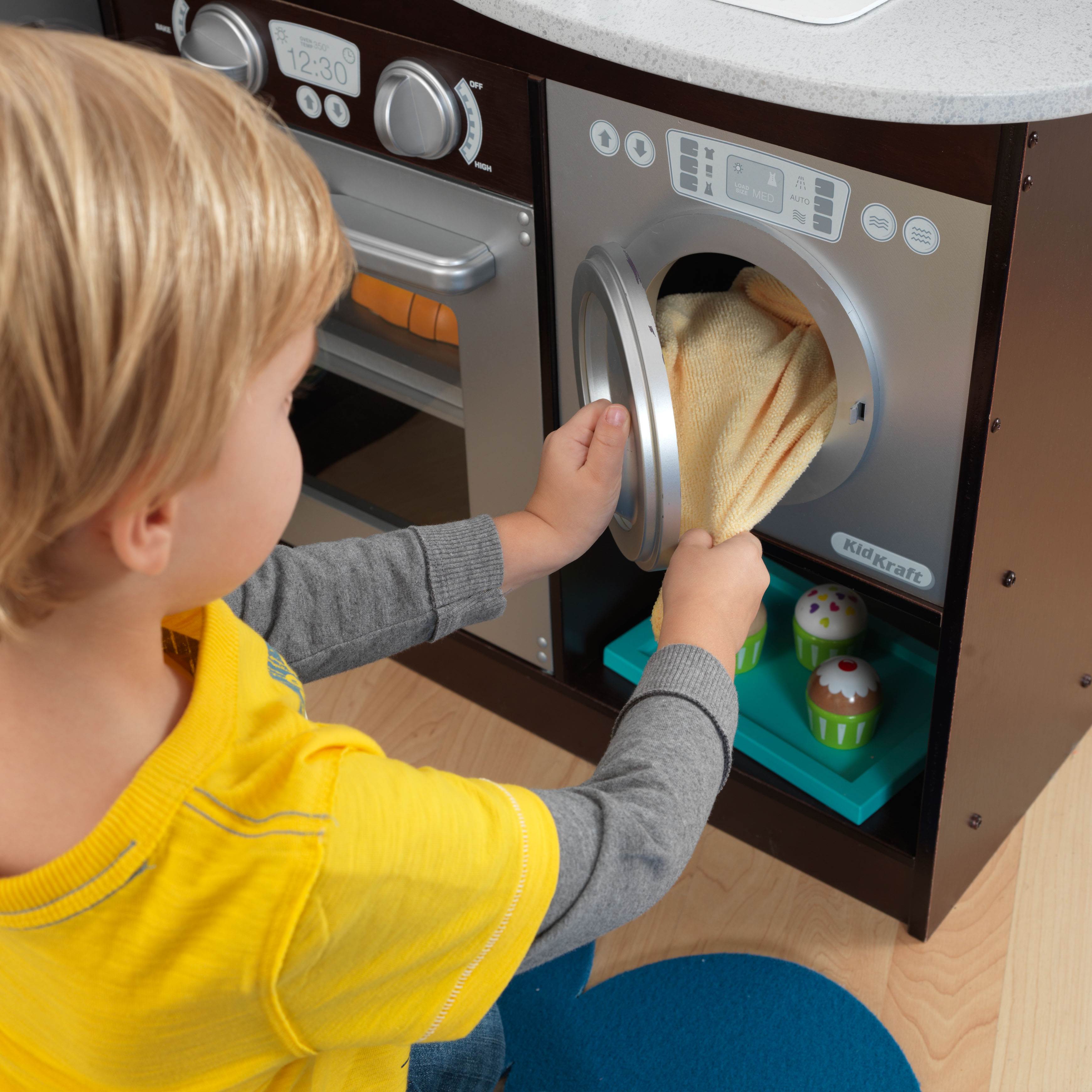 KidKraft Grand Gourmet Uptown Espresso Corner Wood Play Kitchen & Metal Cookware