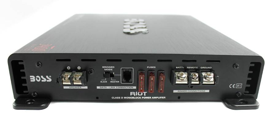 Boss R3400D 3400W Mono Block Class D Car Amplifier & Remote & 0 Gauge Amp Kit