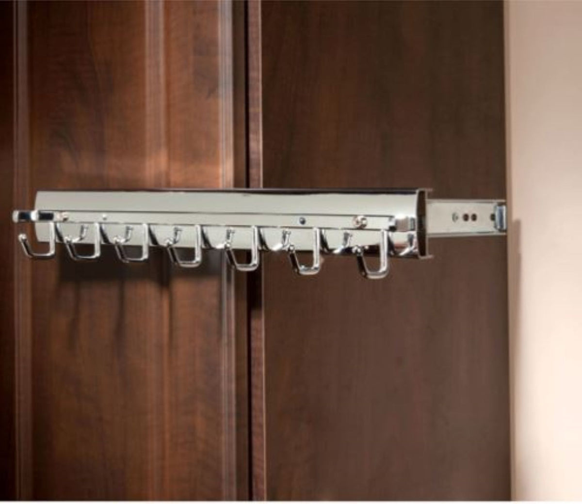 Rev-A-Shelf Sidelines CSWBRSL-14-SC-1 14 Inch Swivel Belt Rack, Satin Chrome