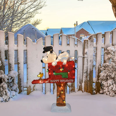 Peanuts 36in Snoopy on The Mailbox Prelit Christmas Yard Decoration (Used)