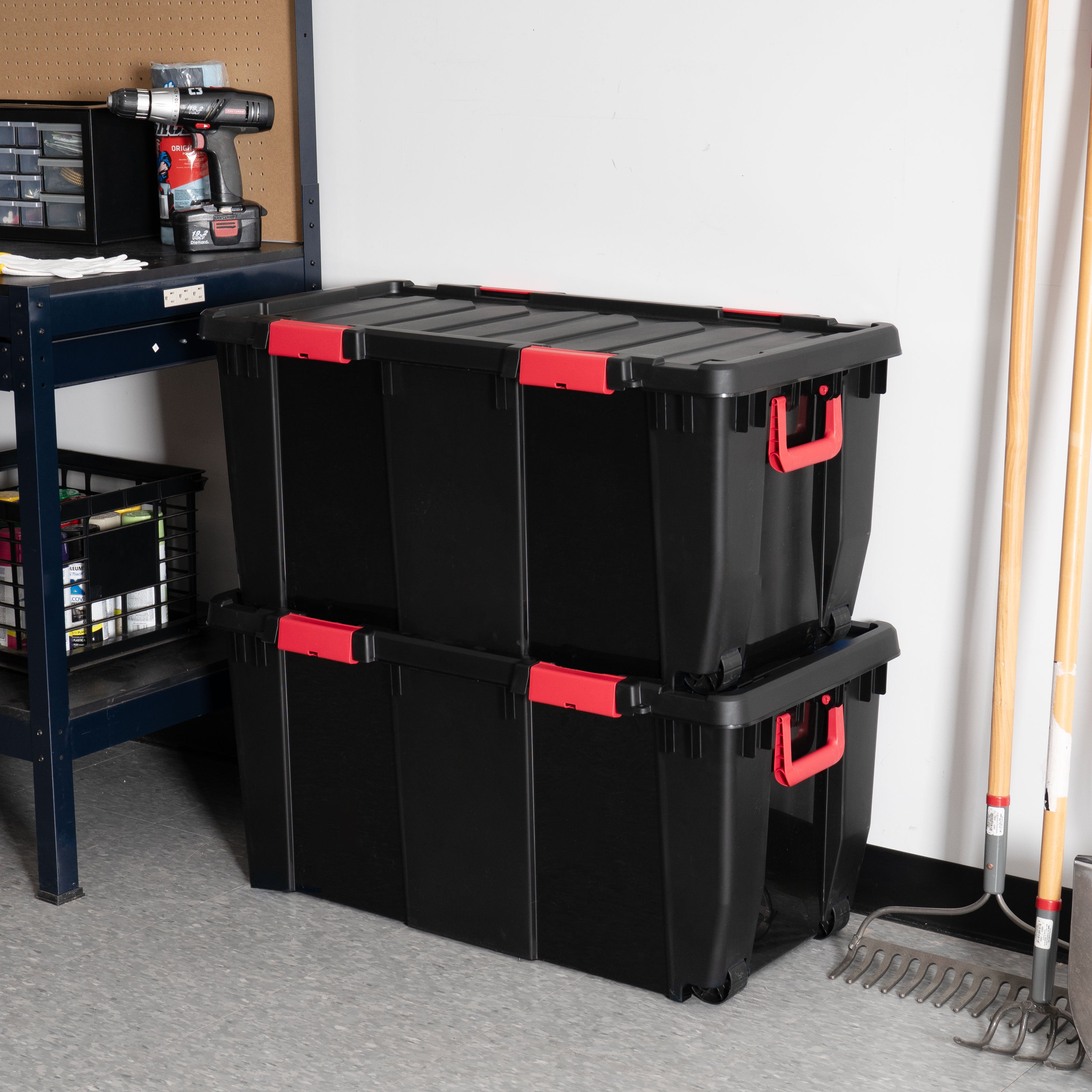 IRIS USA 32 Gallon Heavy Duty Rolling Storage Bins with Lids, Black, (Open Box)