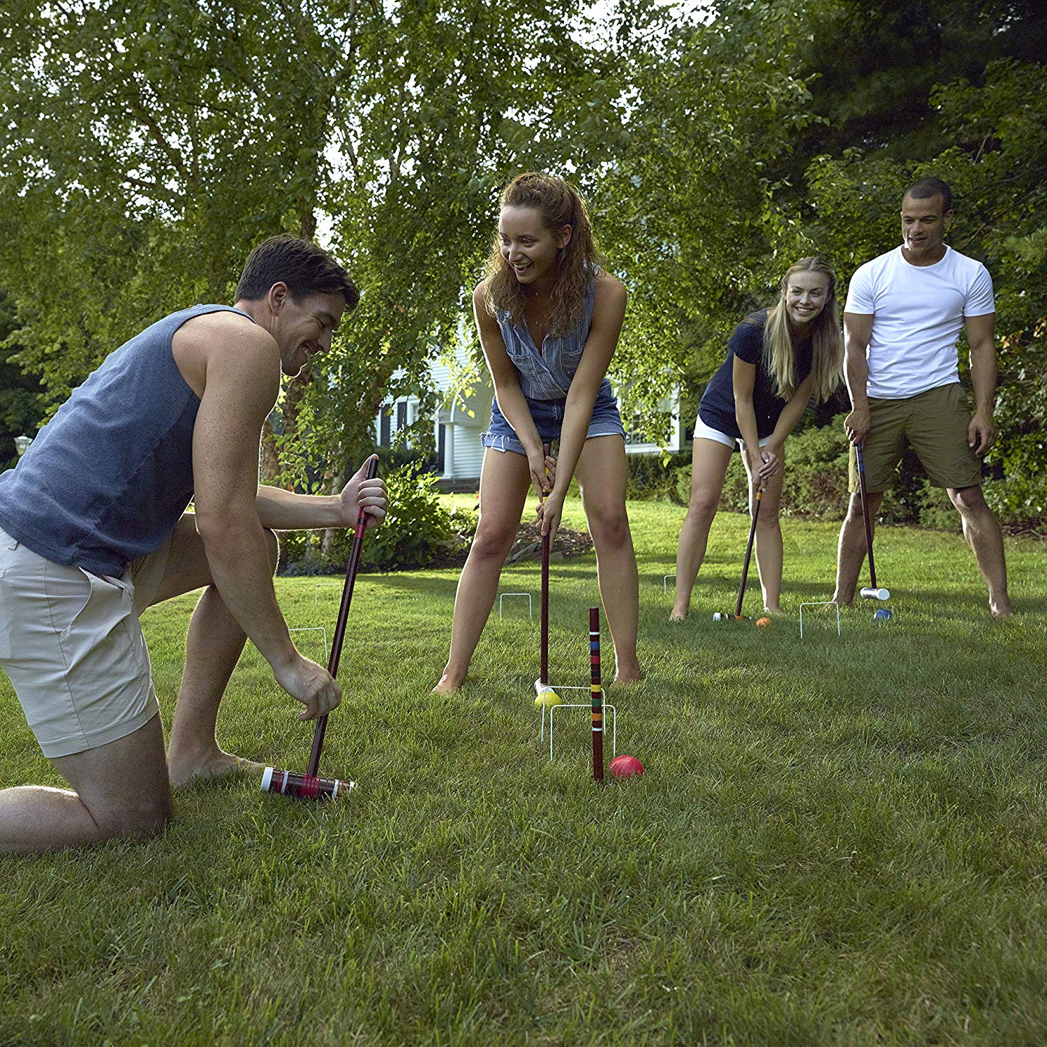 Franklin Sports 50211 Classic Family Outdoor Game Croquet Set with Accessories