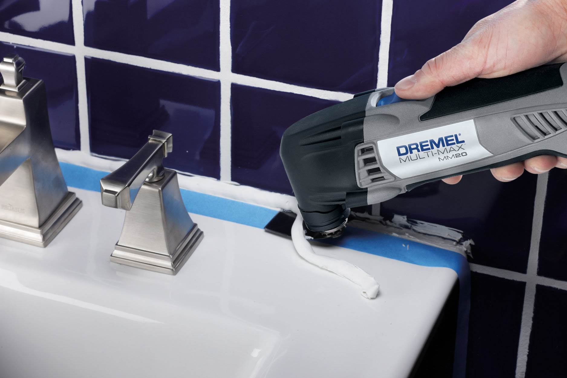Dremel Multi-Max MM20 Powerful 2.3 Amp 120 Volt Oscillating Tool Kit - Open Box