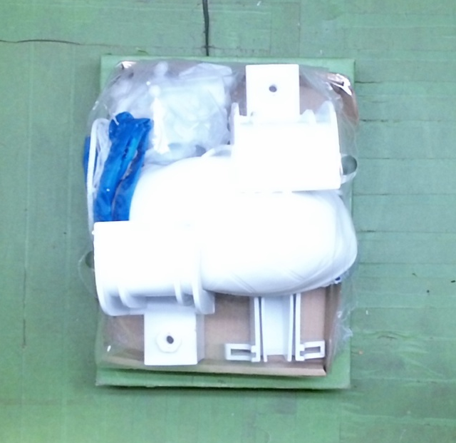 Intex 18952UM, Volleyball Set for Rectangular Frame Pools (New Without Box) - VMInnovations