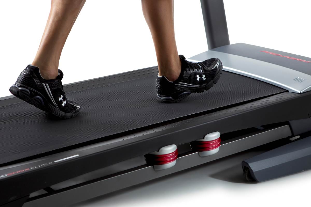 ProForm Performance 600 Folding Treadmill Home Workout | PFTL79510Z - Open Box