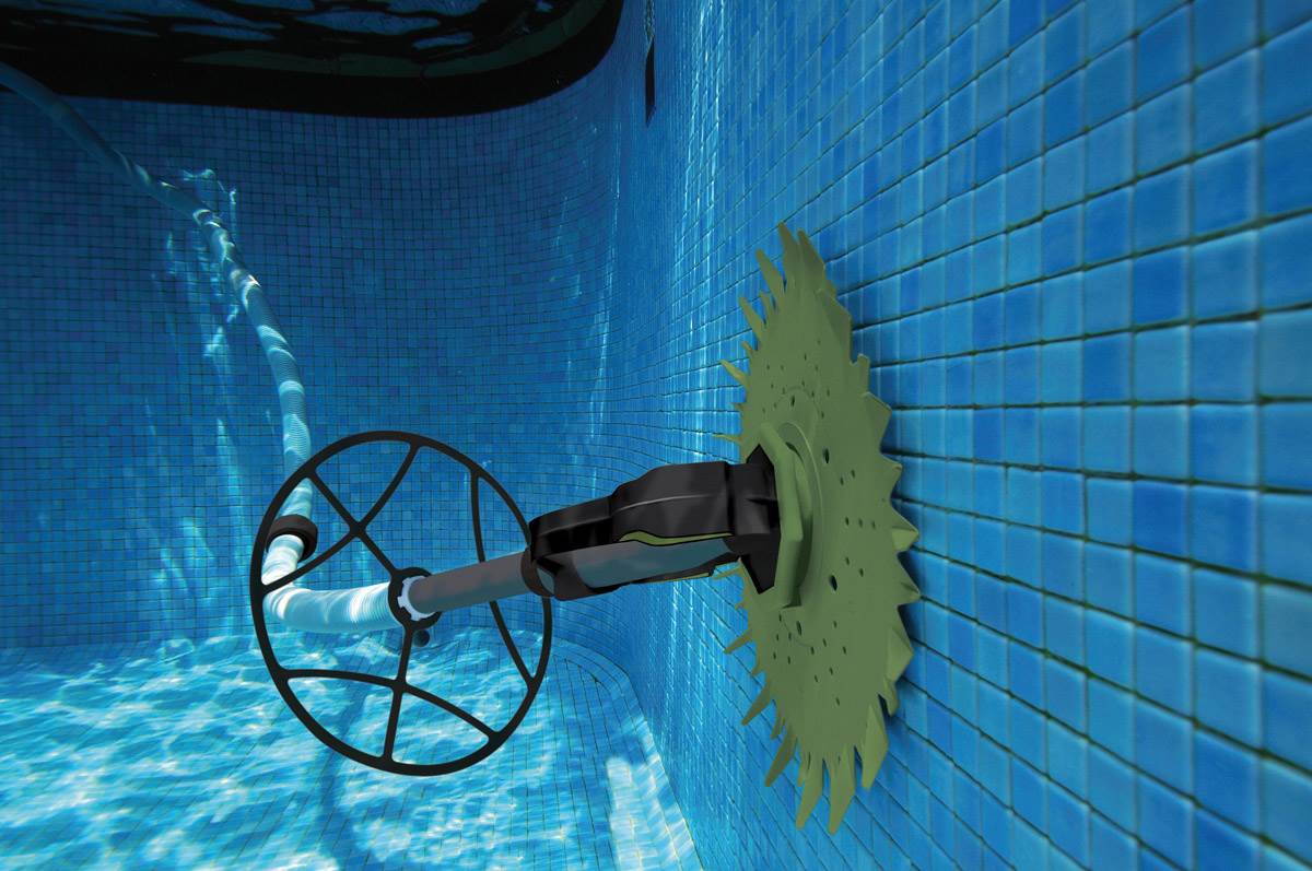 Kokido Dipper Max Automatic Above Ground Swimming Pool Vacuum Cleaner (Used)