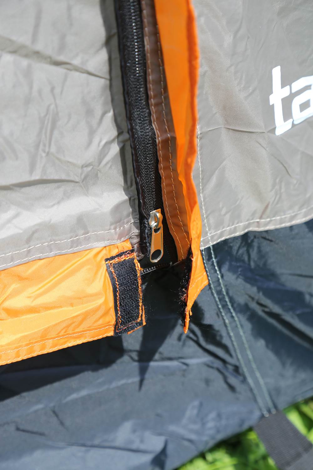 Tahoe Gear Olympia 10 Person Three Season Family Camping Tent |Orange (Open Box)