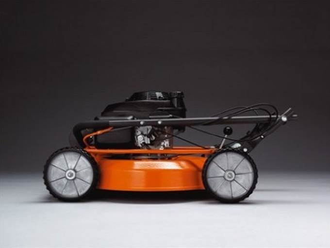 Husqvarna 7021P 21" 160cc Kohler Engine Gas Powered Push Lawn Mower (For Parts)