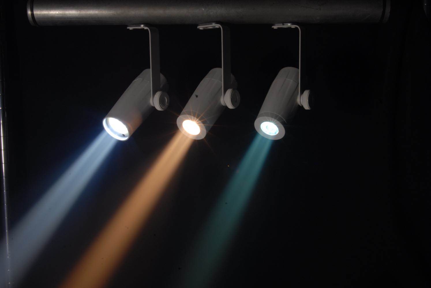 Chauvet DJ EZpin IRC Pack LED Wireless Battery 6 Pin Spot Lights w/Case & Remote