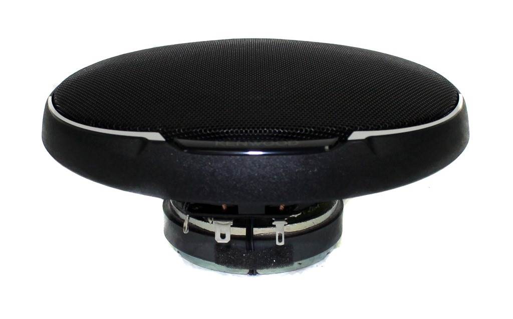 2) Kenwood 5.25" 320 Watt 3-Way Car Audio Coaxial Speakers (Open Box)
