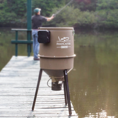 MOULTRIE 30 Gallon Feedcaster Pro Tripod Fish Feeder + 6 Volt Battery & Charger