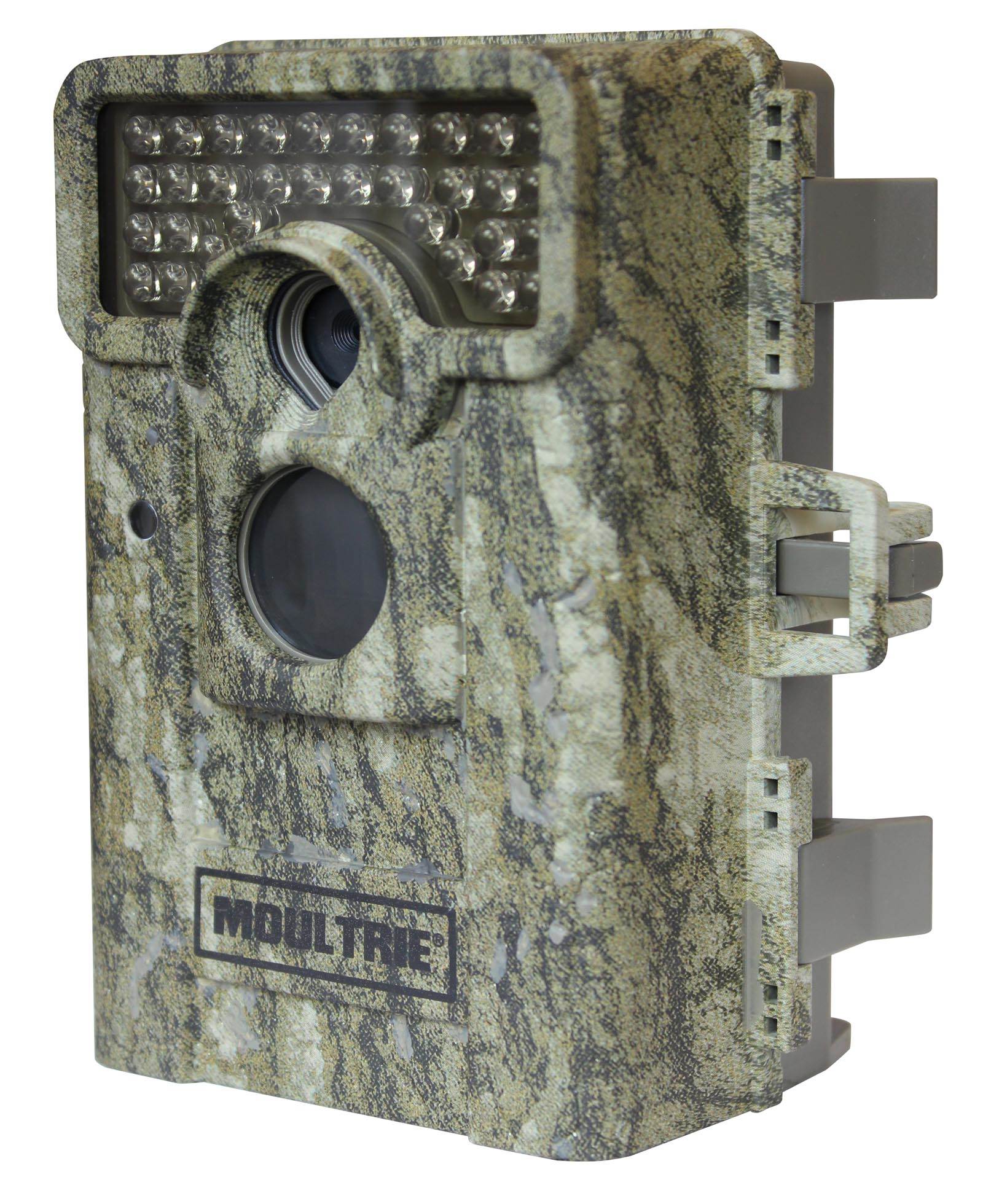 (4) MOULTRIE Game Spy M-880 Low Glow Infrared Digital Trail Cameras + SD Cards