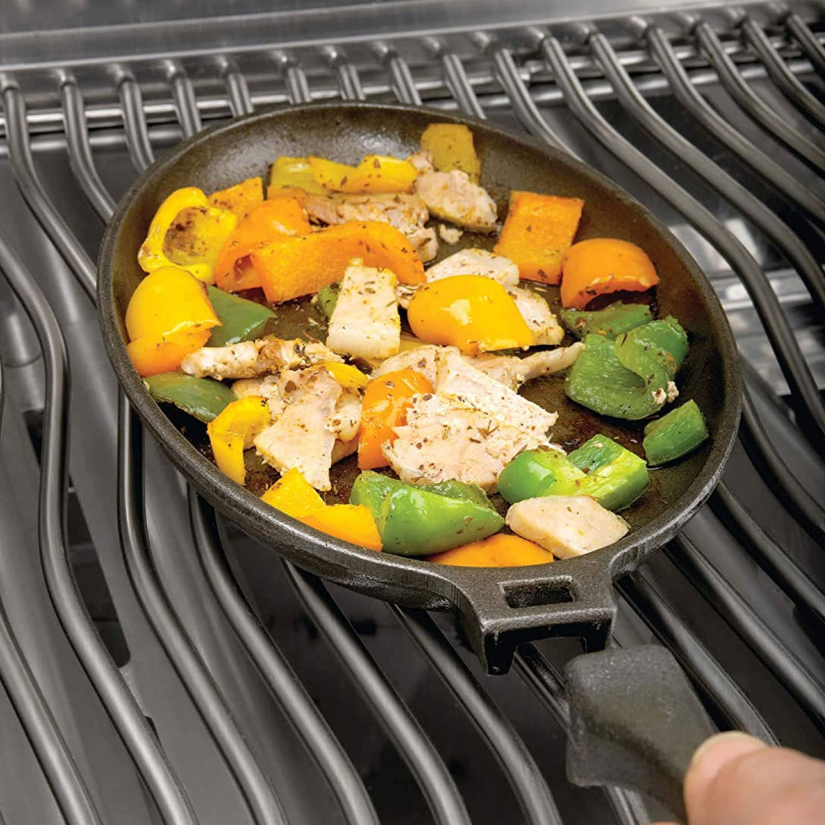 Napoleon Professional Cast Iron Oven/Grill Skillet w/Removable Handle (Open Box)