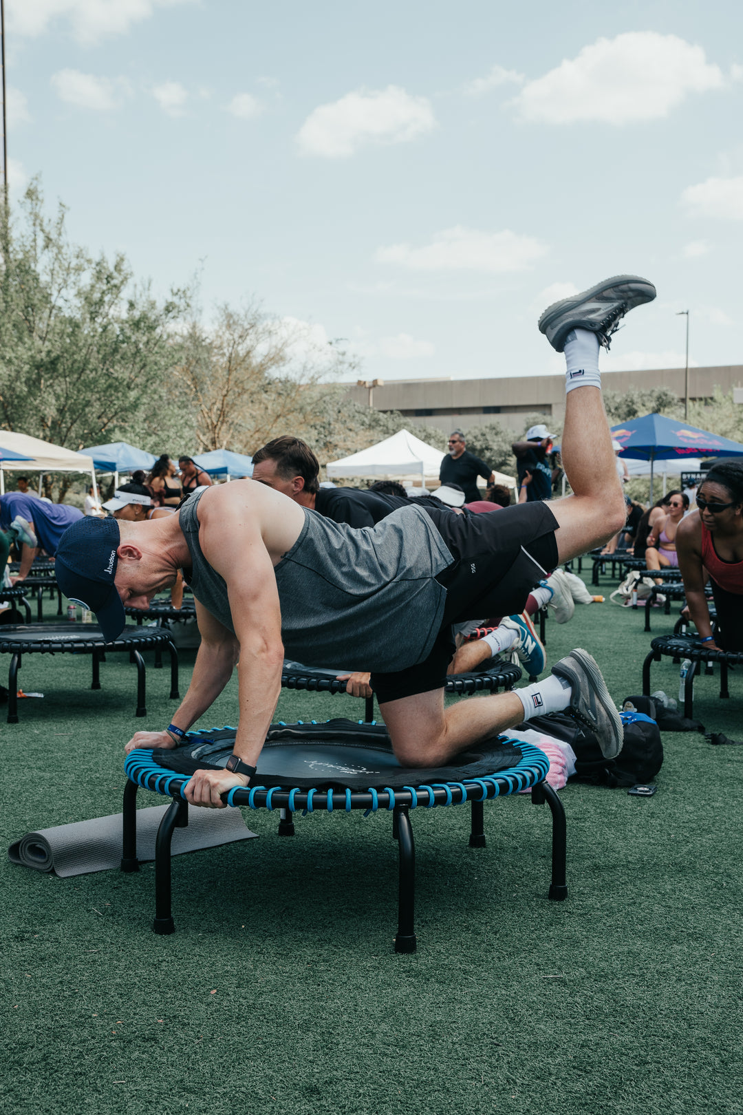 JumpSport 39" Fitness Trampoline w/Blue EnduroLast Elastic Cords (For Parts)