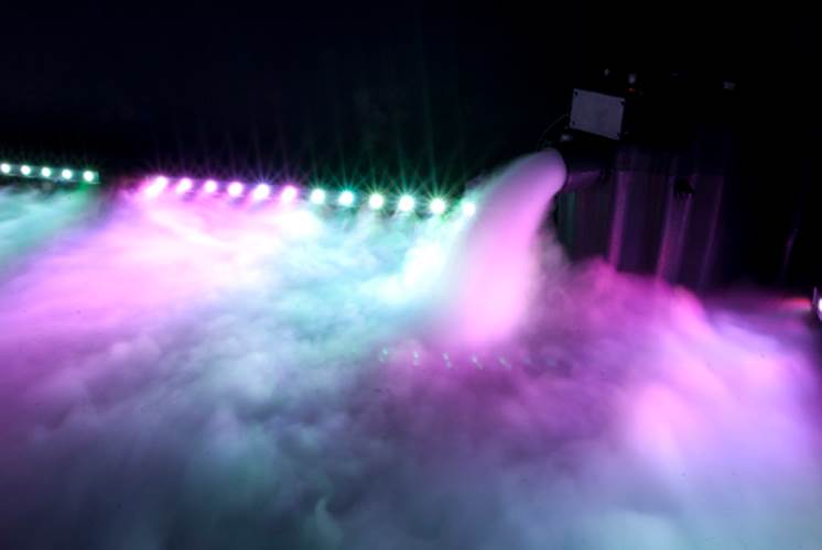 CHAUVET NIMBUS Pro DJ Dry Ice Dense Low Lying Smoke Fog Machine Fogger Effect