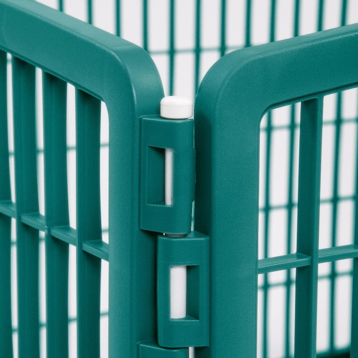 IRIS USA 585600 4-Panel Plastic Indoor Outdoor Pet Playpen, Everglade Green