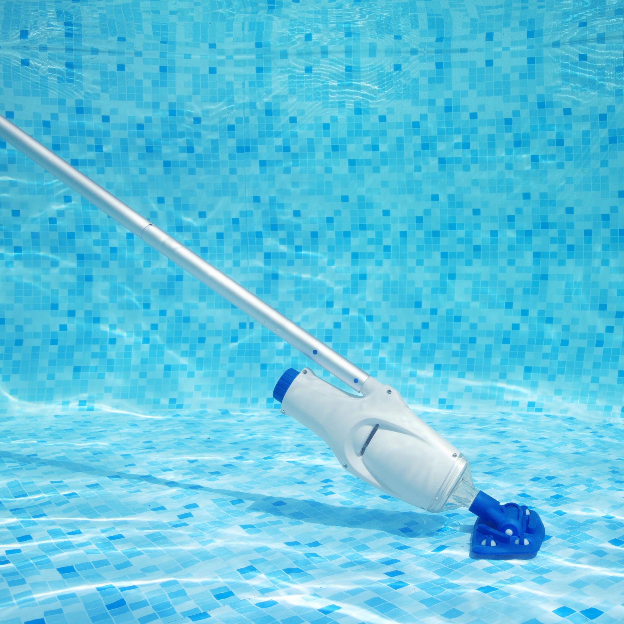 Bestway AquaReach Rechargeable Swimming Pool Maintenance Vacuum Cleaner (Used) - VMInnovations
