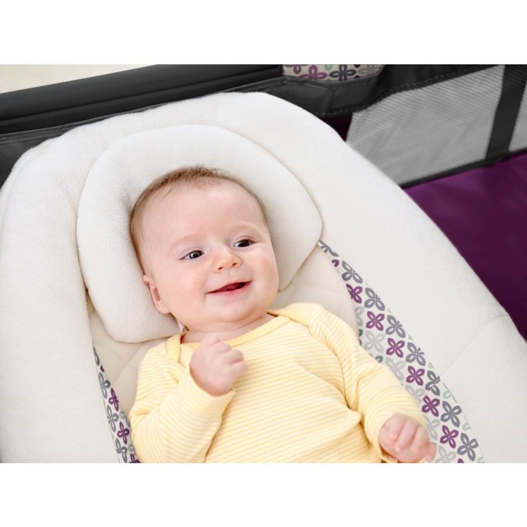Graco Pack 'n Play Playard with Newborn Napper DLX & Changer - Nyssa | 1893815