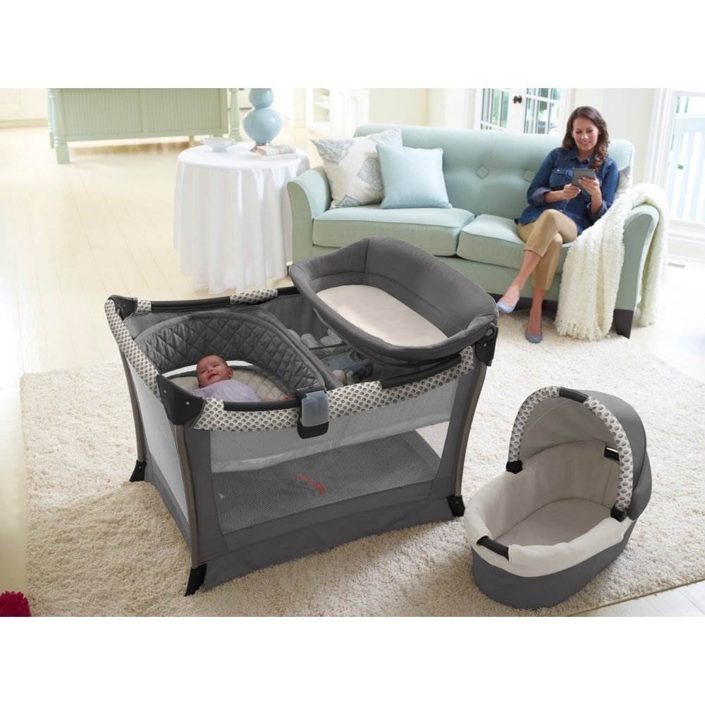 Graco Day2Night Sleep System Playard Bassinet & Changer - Fifer | 1907179
