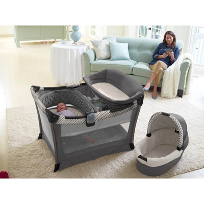 Graco Day2Night Sleep System Playard Bassinet & Changer - Fifer | 1907179