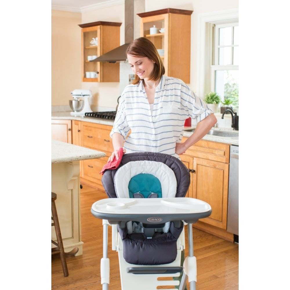 Graco Souffle Compact Folding Highchair Seating System | Pierce - Open Box
