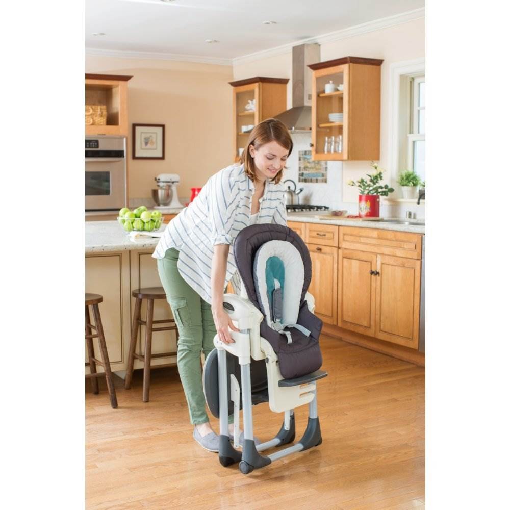Graco Souffle Compact Folding Highchair Seating System | Pierce - Open Box
