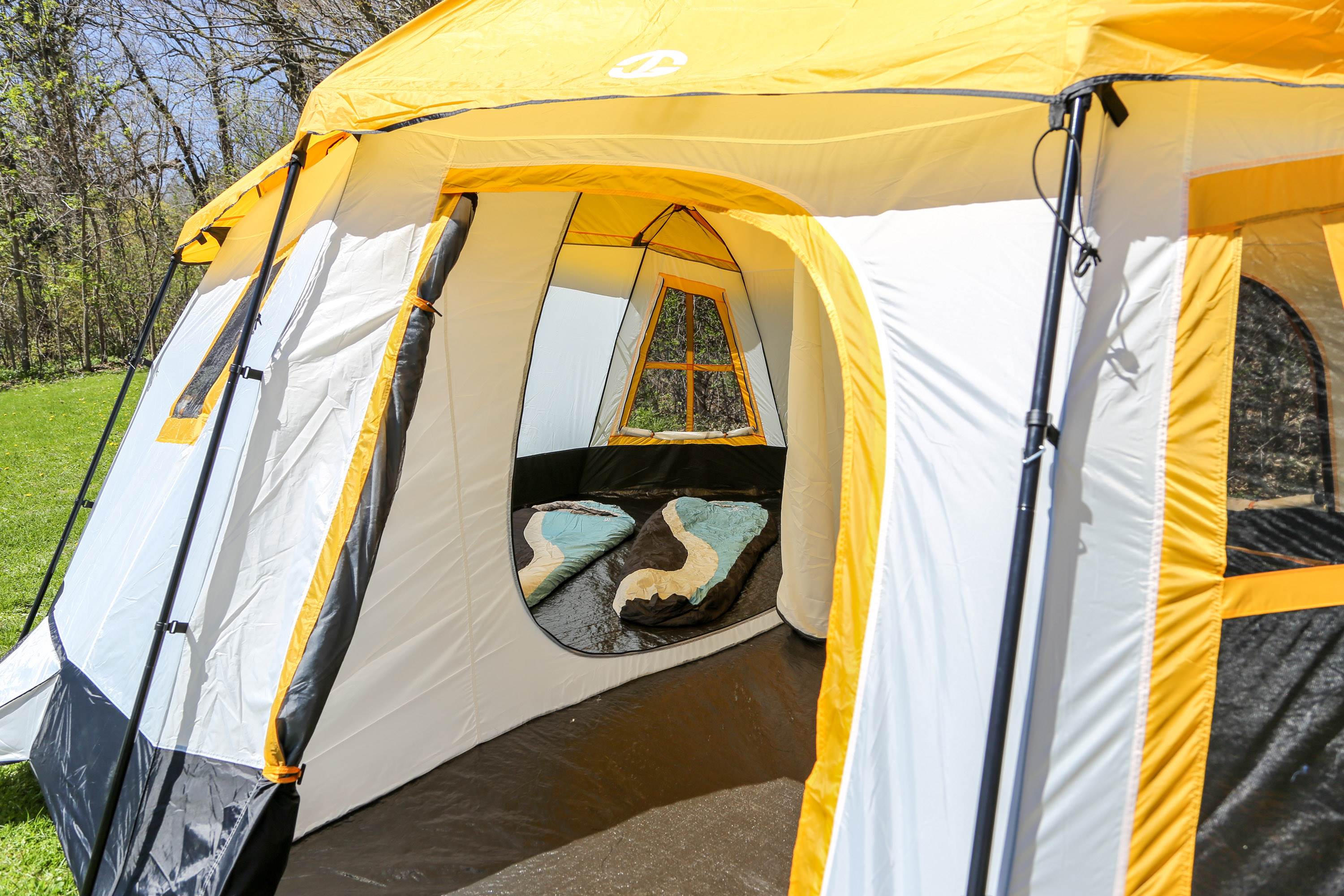 Tahoe Gear Ozark 3-Season 16 Person Large Family Cabin Tent (Open Box)
