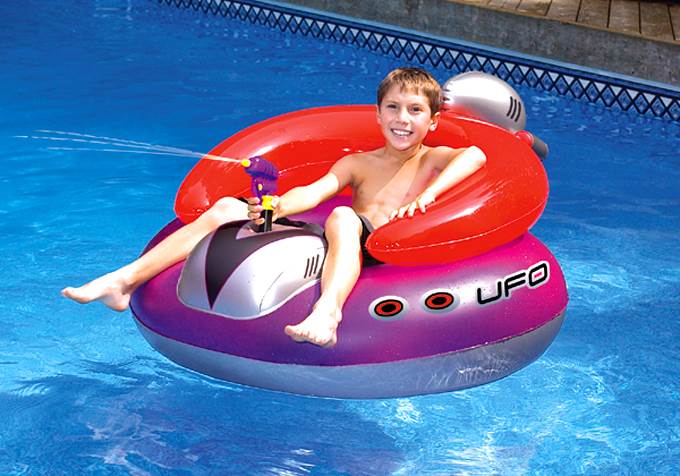 New Swimline 9078 Pool UFO Squirter Inflatable Lounge Chair w/ 12 Volt Air Pump - VMInnovations
