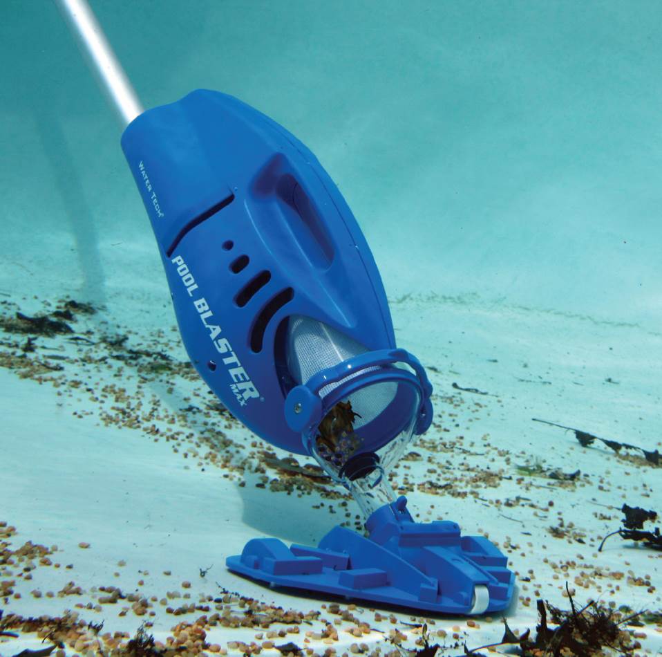 NEW Water Tech Pool Blaster Max Cleaner Pool/Spa Vacuum w/ 7-21' Telescopic Pole