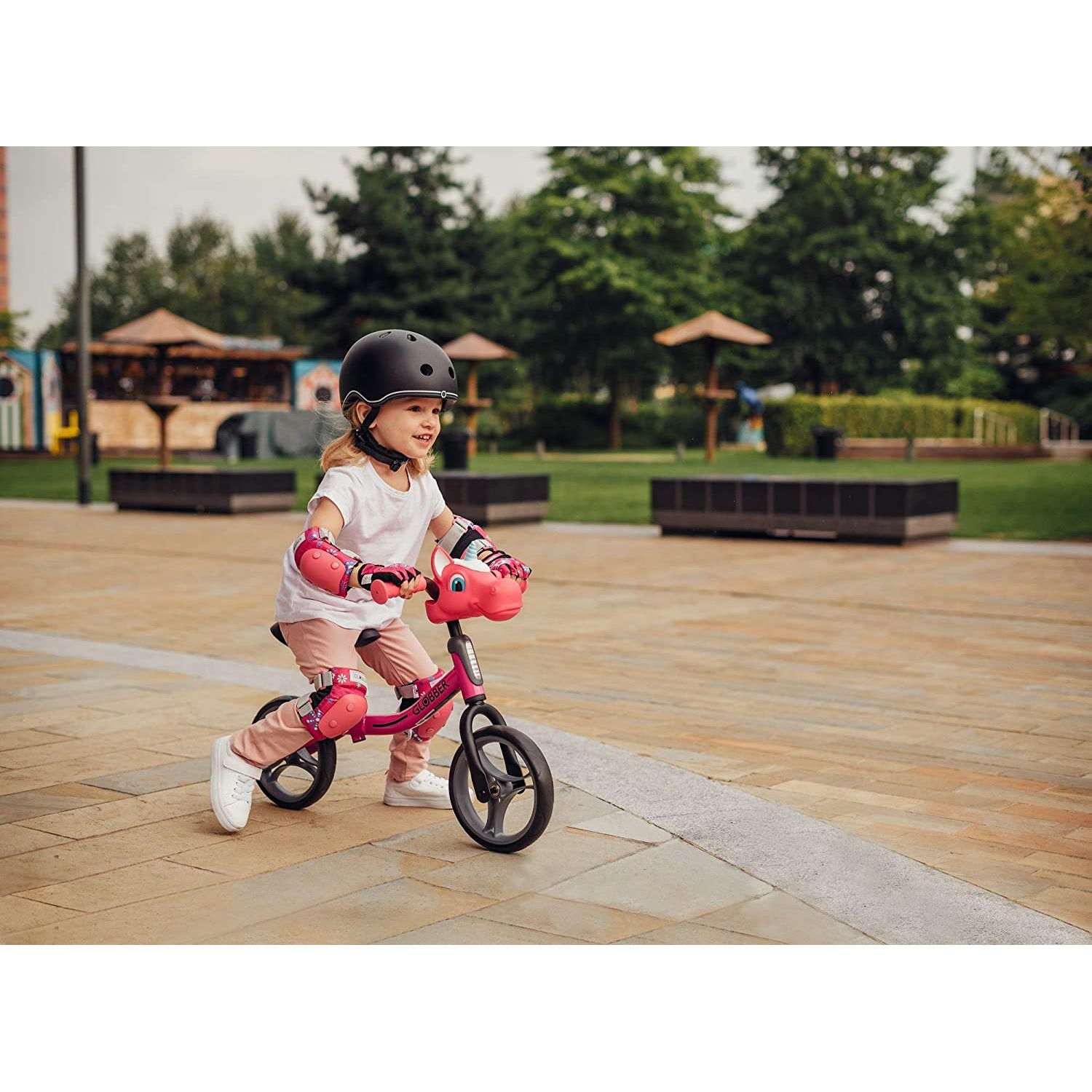 Globber GO BIKE Adjustable Balance Toddler Training Bicycle, Red (Refurbished) - VMInnovations