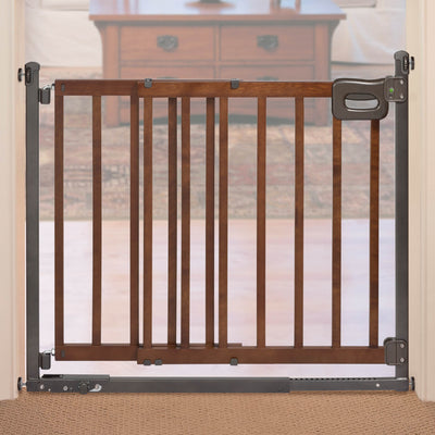 Summer Infant Step to Secure Wood Walk-Through Baby/Pet Gate (Open Box)
