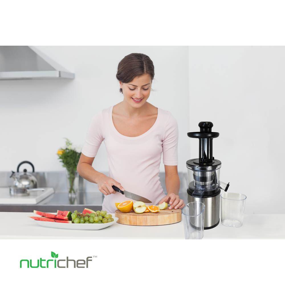 NEW NutriChef PKSJ30 200 Watt Kitchen Vegetable Fruit Countertop Slow Juicer