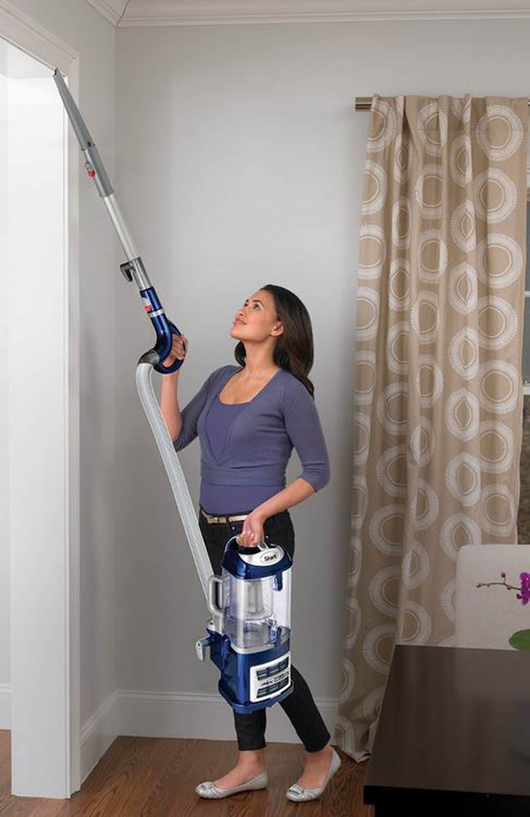 Shark NV360 Navigator Lift Away Deluxe Bagless Upright Vacuum Cleaner, Blue