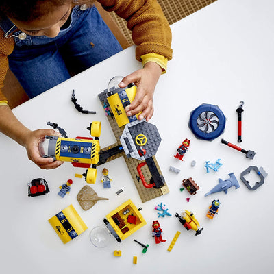 LEGO City 60265 Ocean Exploration Base 497 Piece Building Set with 5 Minifigures