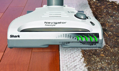 Shark SV1106 Bagless Navigator Cordless Stick Swivel Vacuum Cleaner - Used
